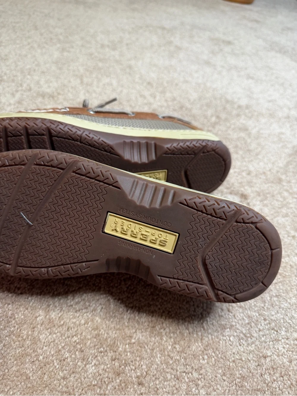 Sperry Tan/Brown Leather Classic Boat Shoes